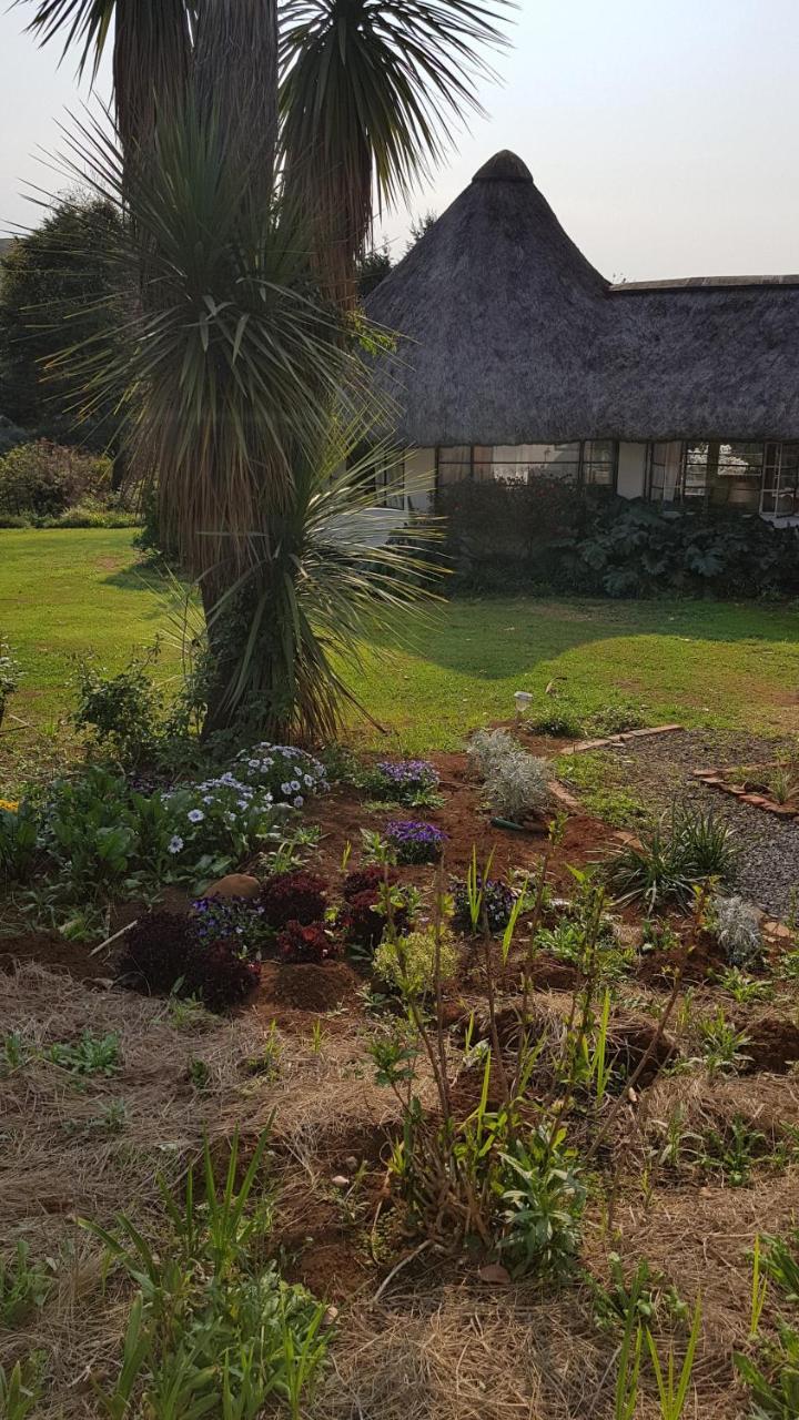 Piccadilly Farm Cottages Lions River Exteriör bild